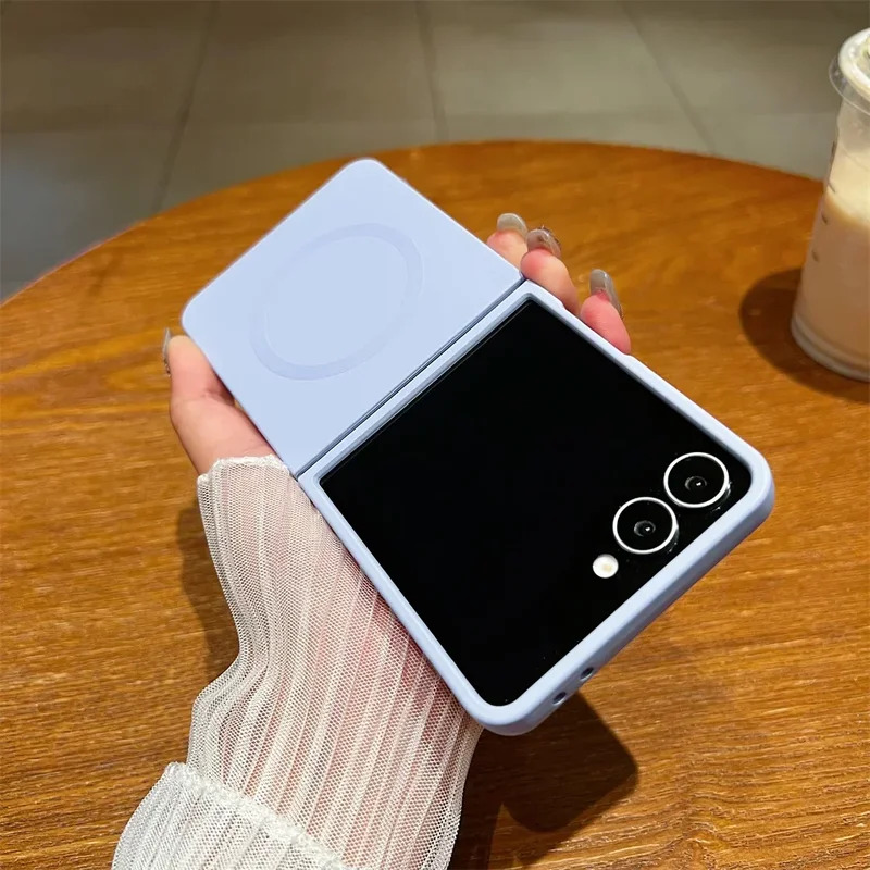 Coque de téléphone magnétique  - Liquid Silicone Magnetic Phone Case avis et prix